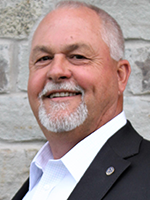 Leo Staples image